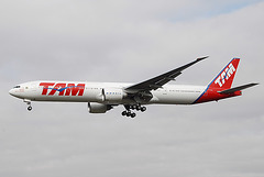 PT-MUC B777-300ER TAM