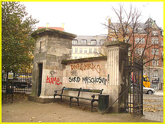 Agressive bench- Banc menaçant- Copenhagen- 20 octobre 2008.