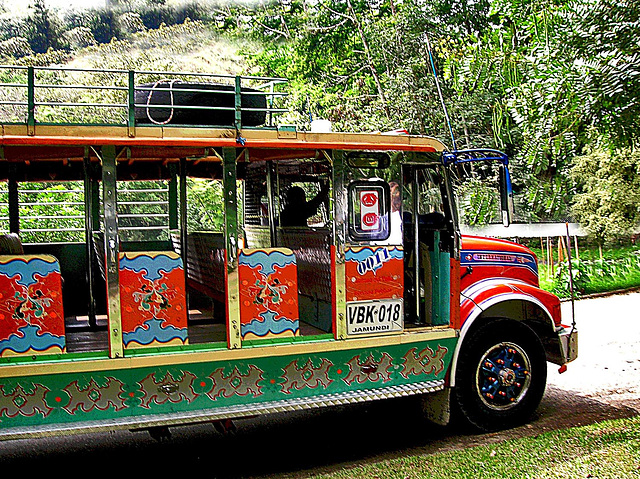 bus colombien