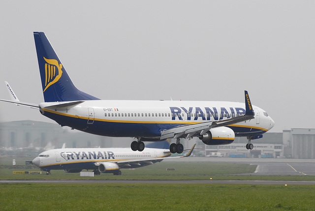 EI-EBT B737-8AS Ryanair