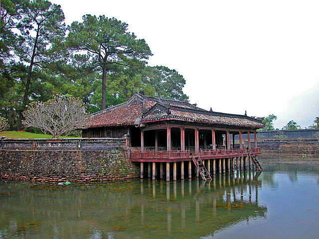 Xung Khiem Pavilion in the Tự Đức Mausoleum complex