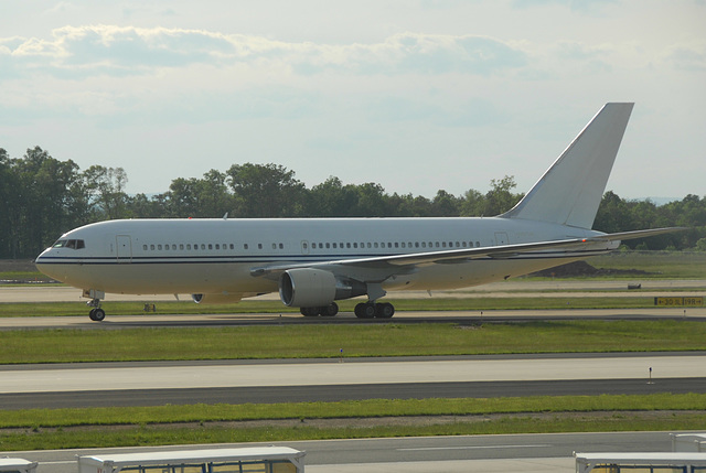 N767VA B767-222ER Vision Air