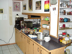 Solitude Ste-Françoise - Kitchen / Le coin de la bouffe /  19 Août 2006