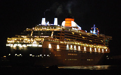 Queen Mary 2 am 29.07.08