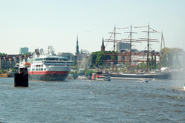 Schlepperballett in Hamburg 2008