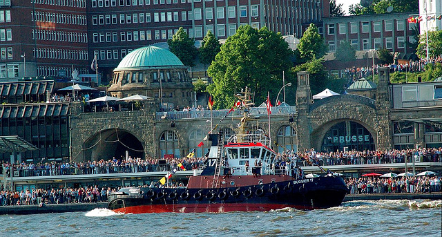 Schlepperballett 2008 in Hamburg