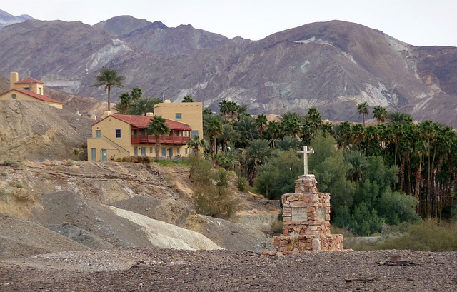 Furnace Creek Inn Cemetery (3510)