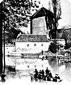 Lago en Augsburg proksime de la domo de familio Becht