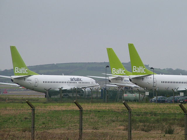 Air Baltic Boeing 737-522s N683MV, N688MV & N691MV