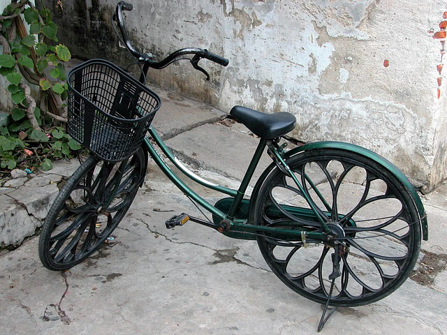 A bicycle to hire in Hội An