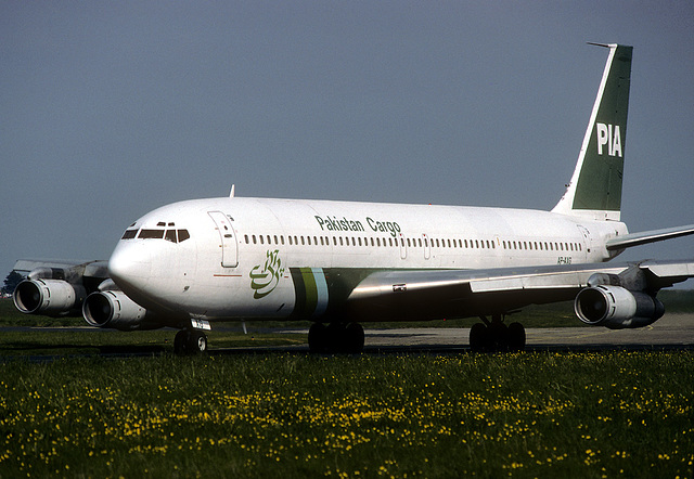 AP-AXG B707-340C Pakistan International