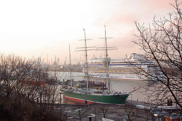 Aidaluna in Hamburg 2009