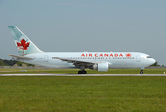 C-GDSP B767-233ER Air Canada