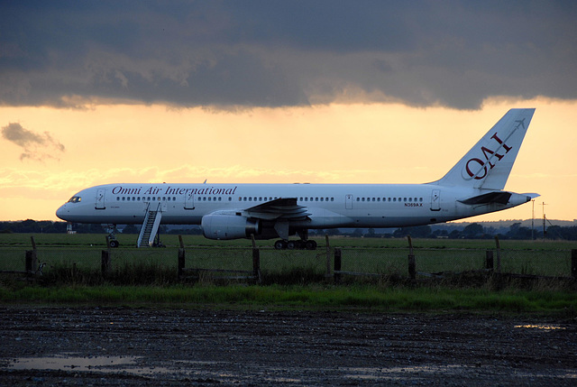 N369AX B757-28AER Omni Air International