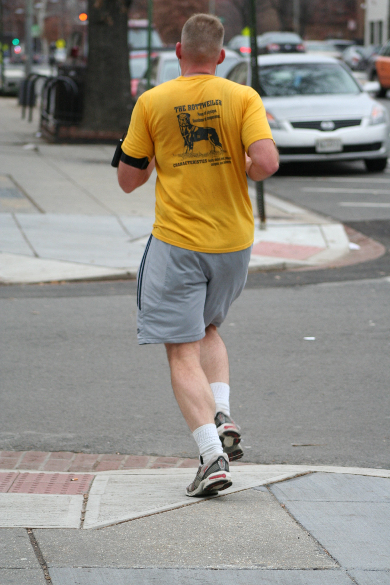 11.Jogger.14thStreet.NW.WDC.20dec08