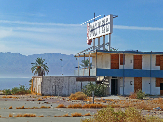 North Shore Motel Demolition (2141)