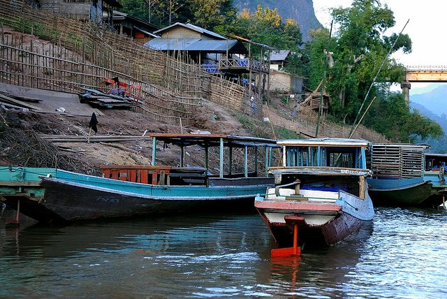 Reach the pier of Nong Khiaw village