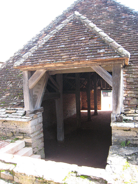 Brancion village médiéval - la halle