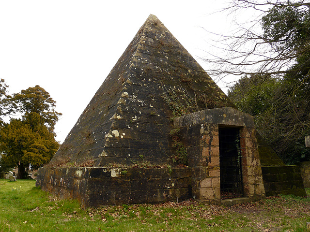 5. Pyramid Side-Front