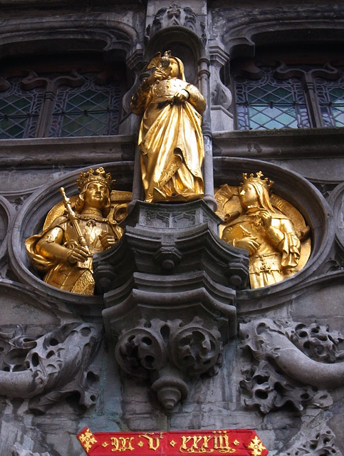 Bruges Gilded Statues 1