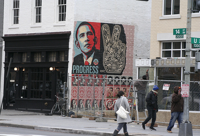 02.Progress.ShepardFairey.Mural.14U.NW.WDC.20dec08