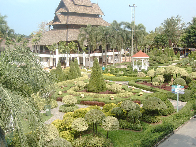 Tropical Garden (7)