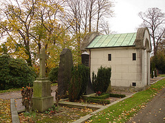 Cimetière de Helsingborg - Helsingborg cemetery - Suède / Sweden - Up the hill - En haut de la colline. 22 octobre 2008. Cimetière de Helsingborg - Helsingborg cemetery - Suède / Sweden - Up the hill - En haut de la colline. 22 octobre 2008.