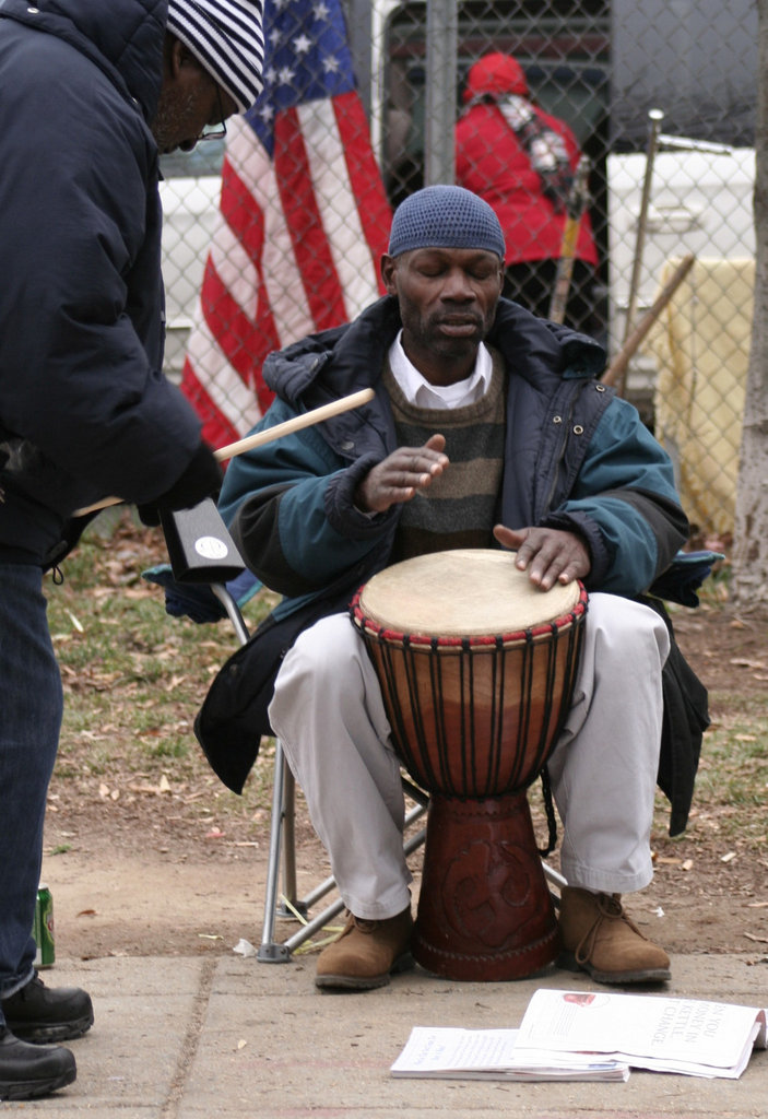 08.ThreeMerryMen.EasternMarket.7D.SE.WDC.6dec08