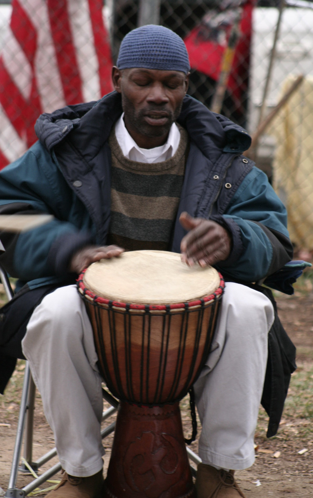 09.ThreeMerryMen.EasternMarket.7D.SE.WDC.6dec08