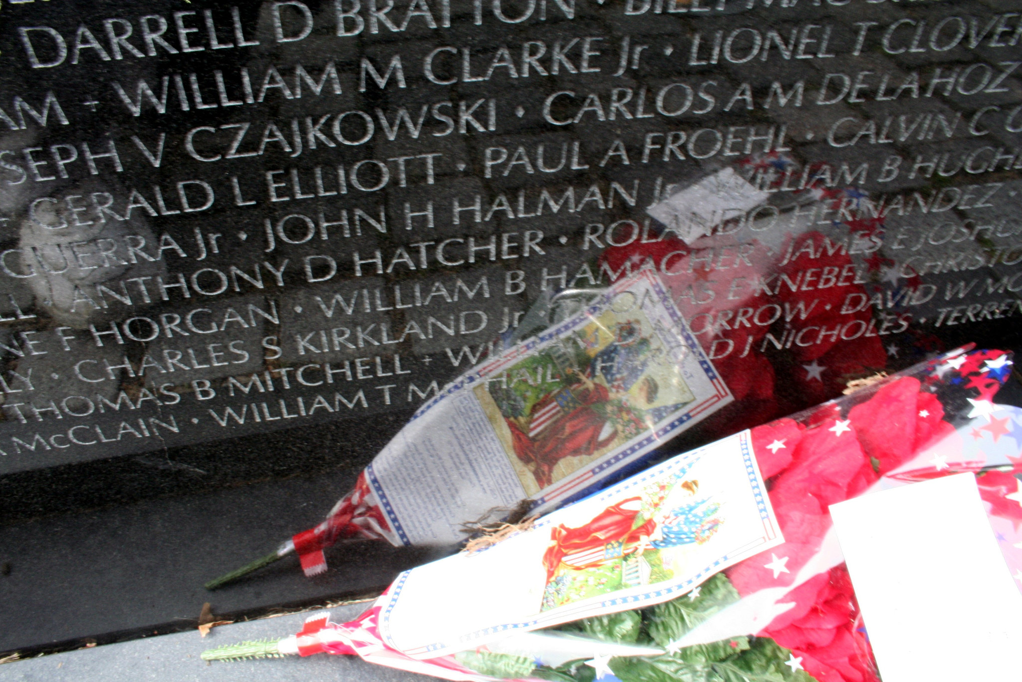 96.VietnamVeteransMemorial.WDC.23may08