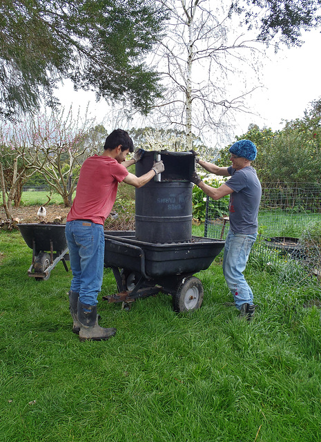 moving the worm farm