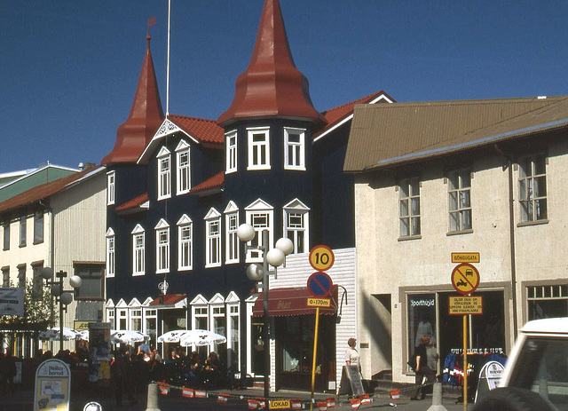 Akureyri High Street (Hafnarstraeti)