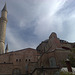 Estambul. Mezquita y minarete.