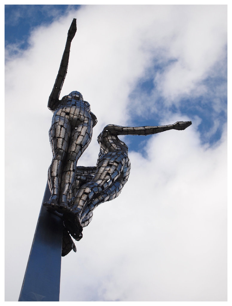 Atrium Camberley statue 2