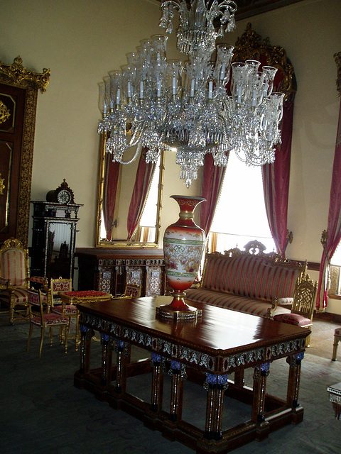 Estambul. Interior de palacio
