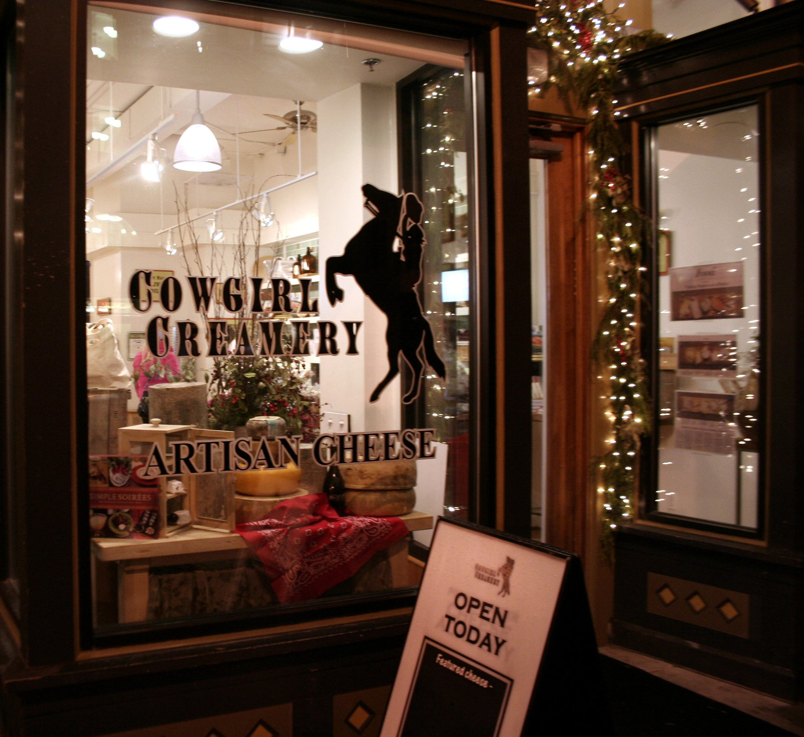 01.CowgirlCreamery.919F.NW.WDC.7dec07