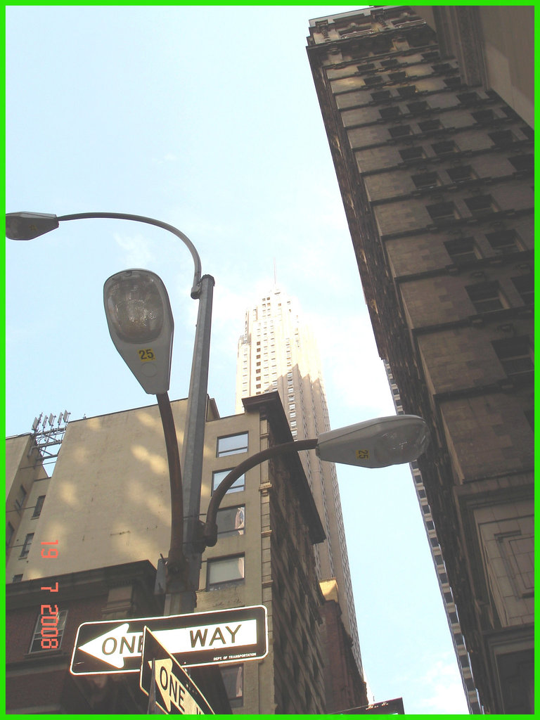 One way 25- NYC- 19-07-2008..