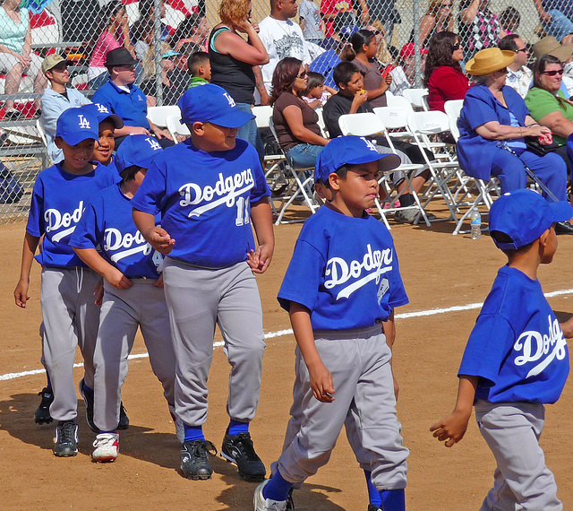 Little Leaguers (3828)