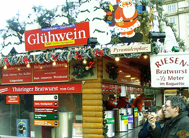 2008-12-22 29 574-a Striezelmarkt, Dresdeno