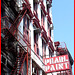 Pearl Paint-  Perle rouge en peinture !  NYC.