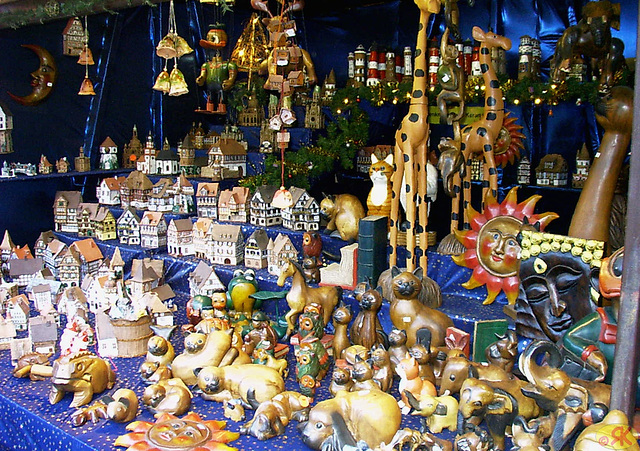 2008-12-22 37 574-a Striezelmarkt, Dresdeno