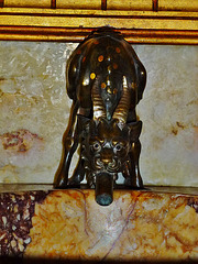 vita nova wash stand, v+a museum