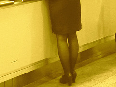 Jet airways high heeled blond flight attendant /  Brussels airport -19-10-2008 - Sepia