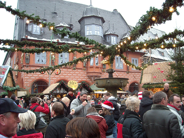 auf dem Marktplatz in Goslar