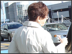 Mature in long pants and chunky heels-  Mature en souliers à gros talons carrés-  PET Montreal airport.