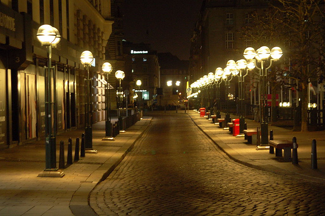 Straße zum Rathaus