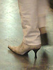 Alfo Gross tall Swedish Lady in long white pants & high-heeled Boots  /   Grande Dame Suédoise en longs pantalons blancs et Bottes à talons hauts - Helsingborg / Suède - 22 Octobre 2008