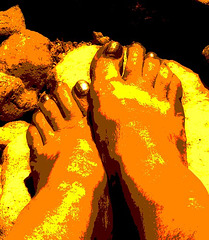 Christiane, mon amie chérie avec permission / My beloved friend Christiane's golden feet with permission  - Reine aux Pieds d'or postérisés