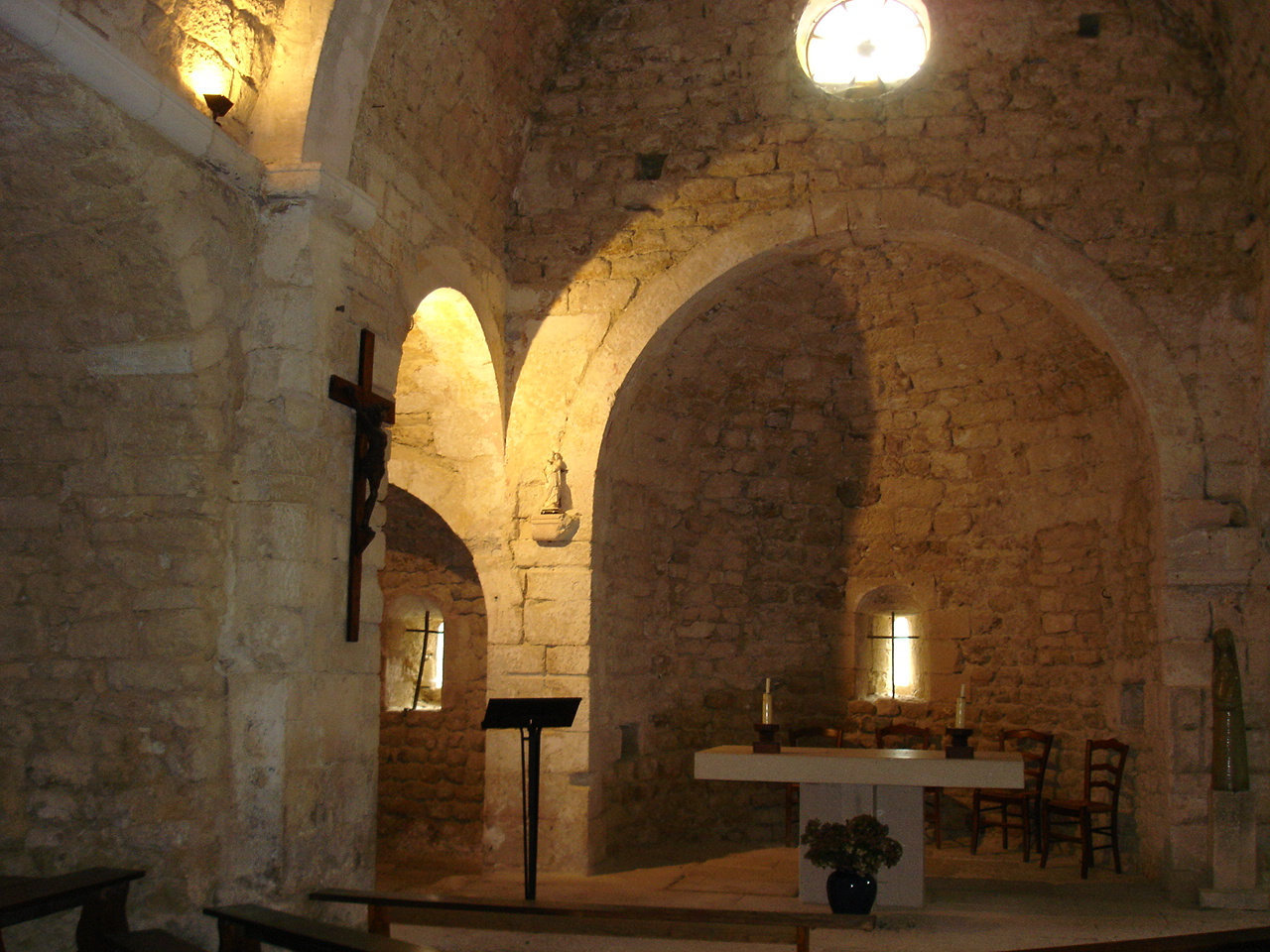 Eglise de Suzette ( Vaucluse )