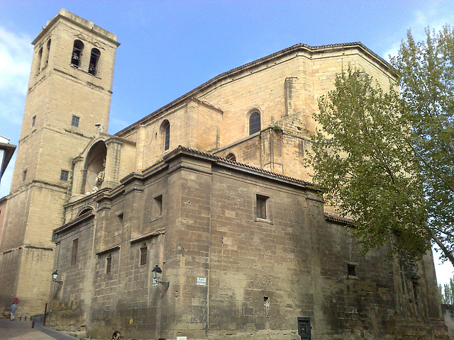Logroño:Iglesia de Santiago.